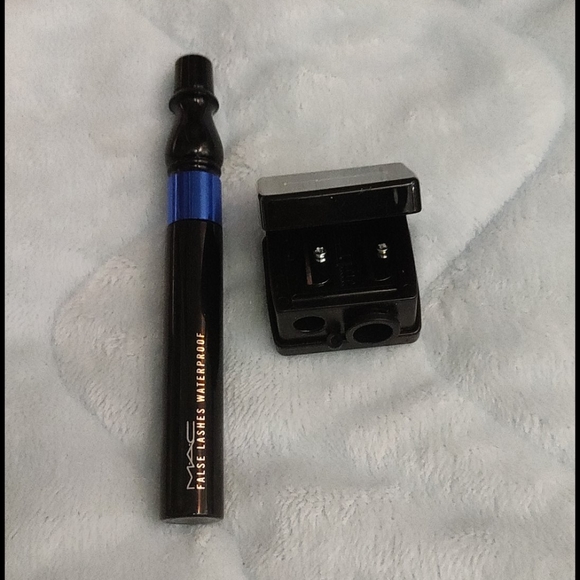 MAC bundle for MAC 💕 lovers - Picture 3 of 7